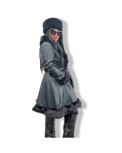 ABRIGO AUDREY VUELO|LA OVEJA NEGRA SHOP.