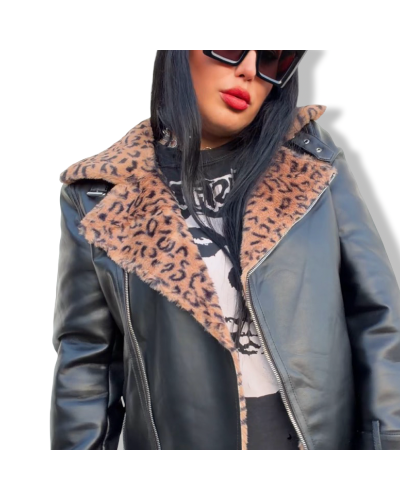 ABRIGO GOTH AND CHIC|LA OVEJA NEGRA SHOP.