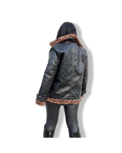 ABRIGO GOTH AND CHIC|LA OVEJA NEGRA SHOP.